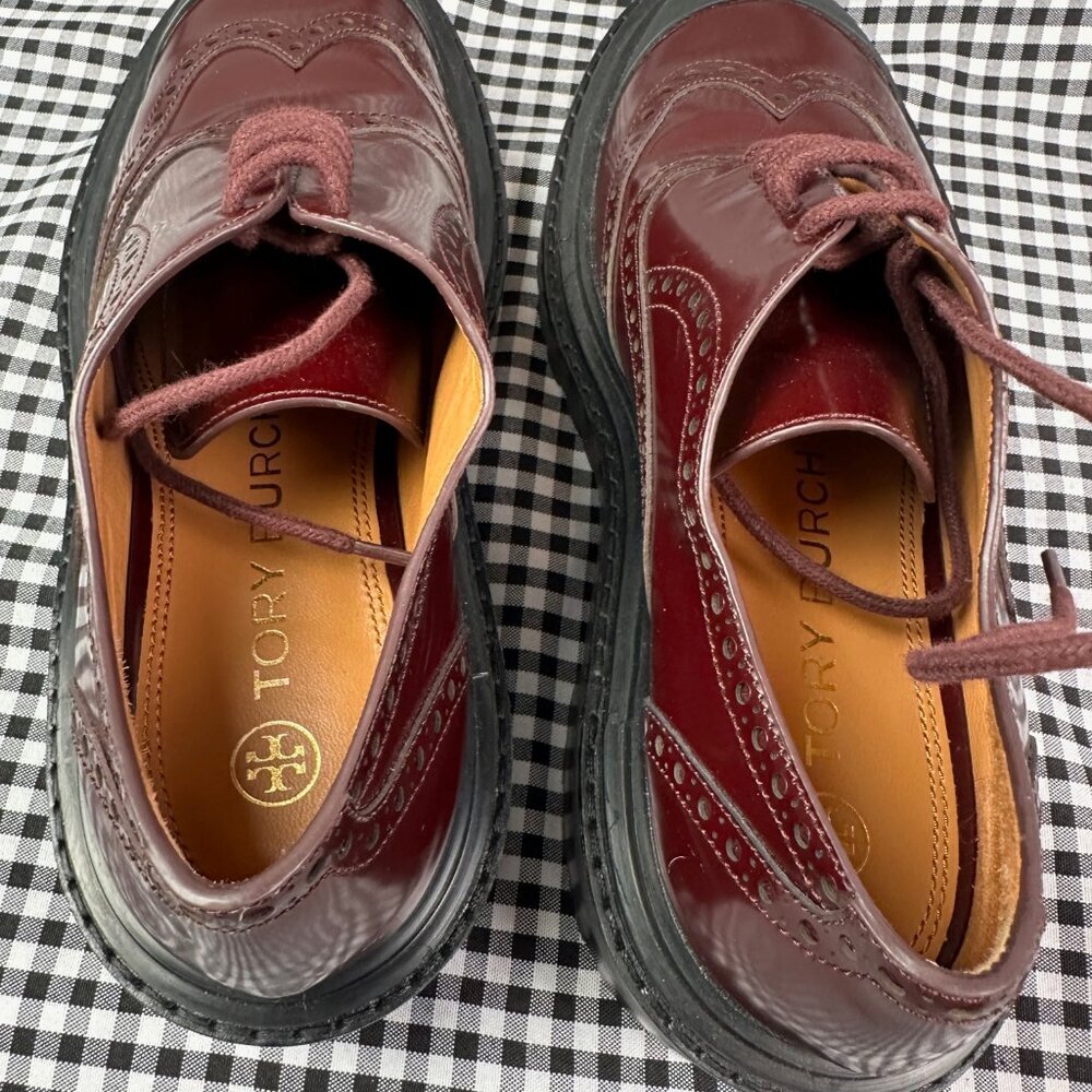 Tory Burch Burgundy Leather Lug Sole Brogues - Picture 4 of 6